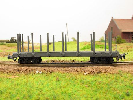 Pershing flat car with side stakes